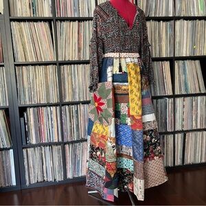 Handmade hippie patchwork red daisy quilt square pocket spinner prairie bmfs